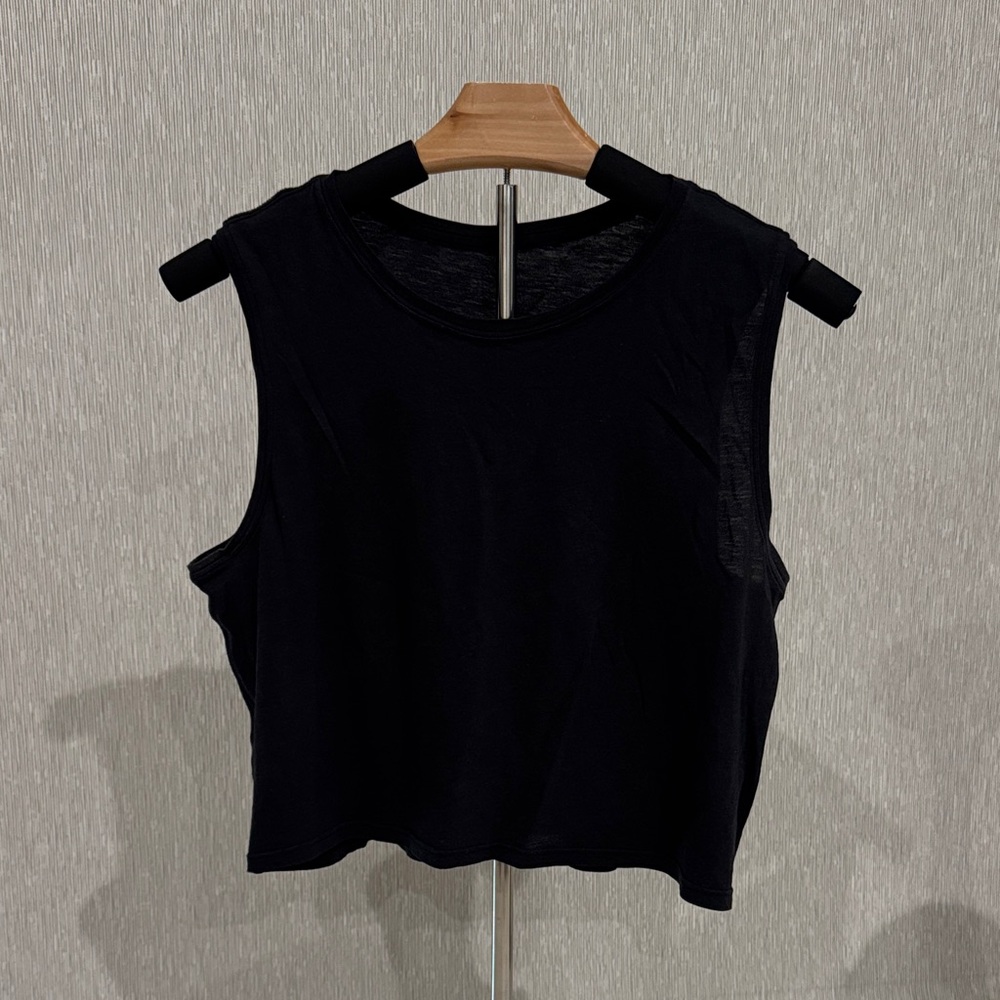 Lululemon Black Sleeveless Croped Women's Muscle Tank Top